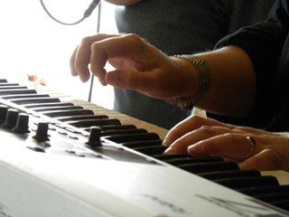 Piano hands